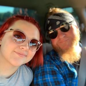 Meet your Posher, Chalyce